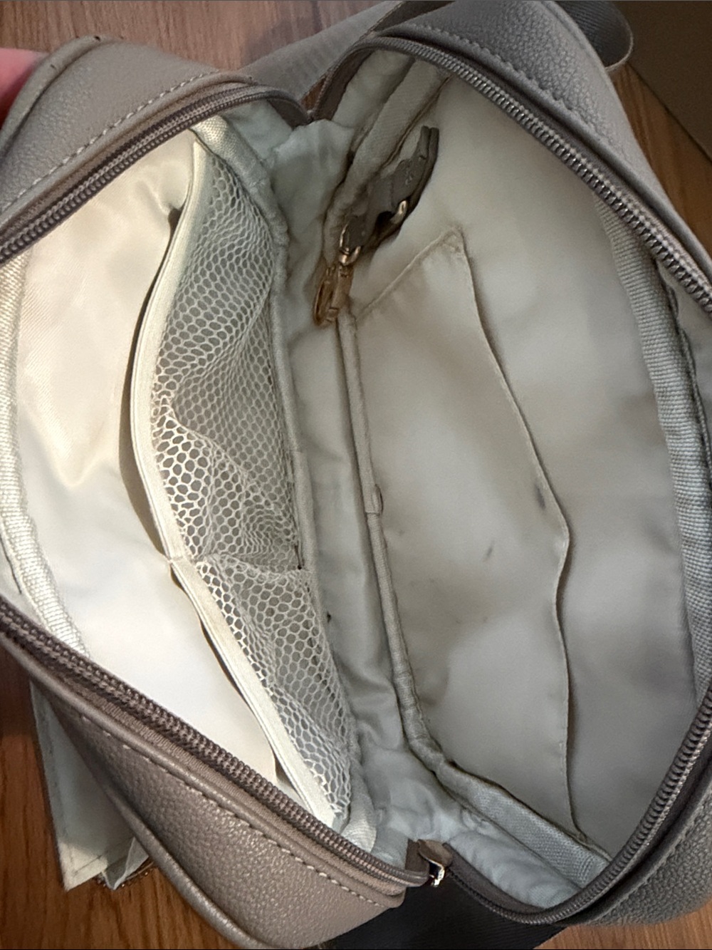 ayla & co Gray Crossbody Satchel - Picture 2 of 6